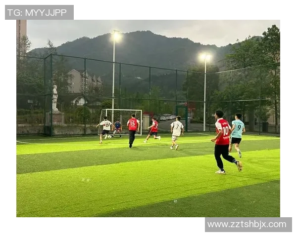 墨尔本胜利与上海东亚的激烈对决展现足球魅力与团队精神 墨尔本胜利与上海东亚的激烈对决展现足球魅力与团队精神